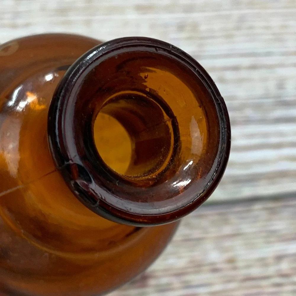 Vintage Dioxogen The Oakland Chemical Co.‎ Amber Glass Bottle Antique